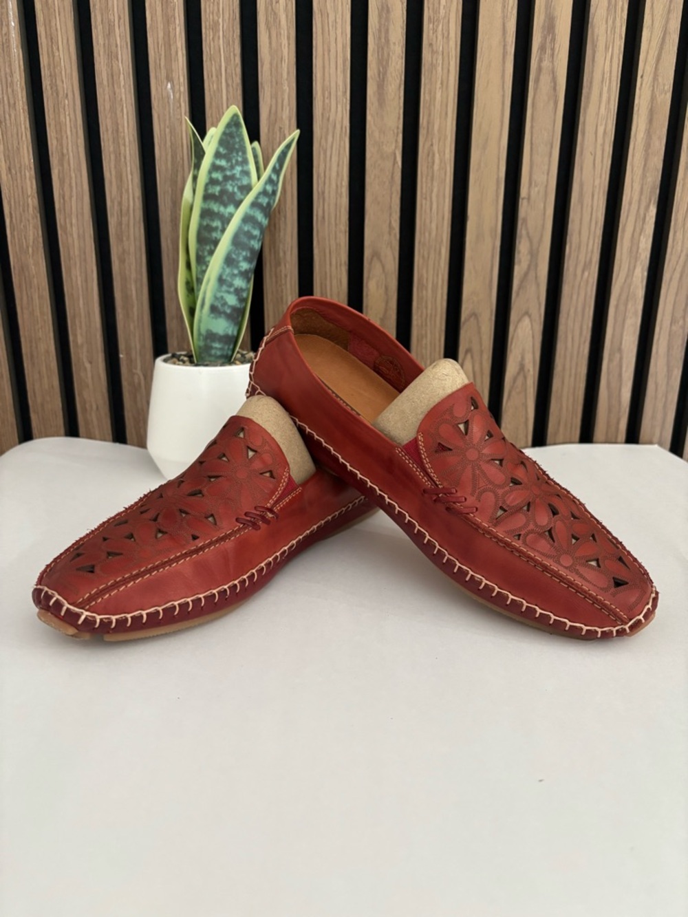 PIKOLINOS Womens Size 38 Cut Out Leather Flat Shoes Slip On Red